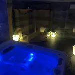 מלון Varfal Wellness Panzio