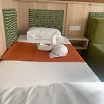 מלון Varfal Wellness Panzio