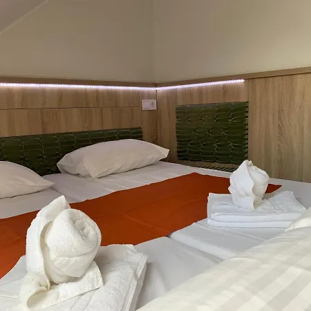 Hotell Varfal Wellness Panzio