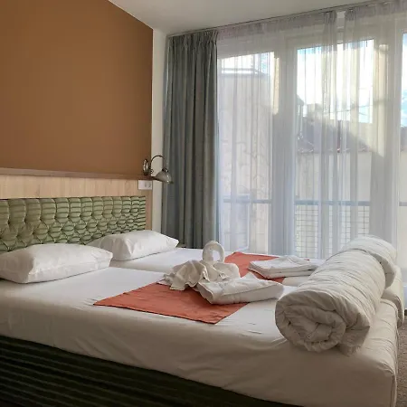 Varfal Wellness Panzio