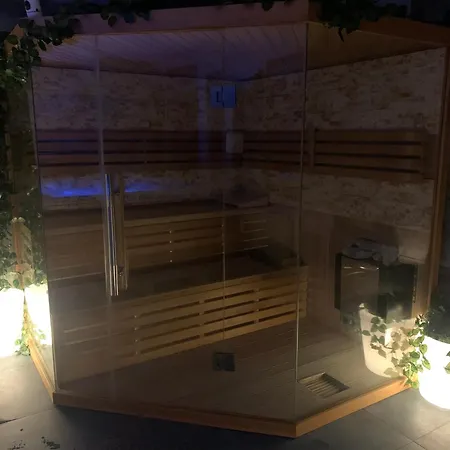 Varfal Wellness Panzio