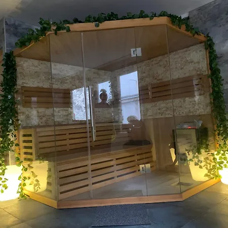 Varfal Wellness Panzio Hotel 3*