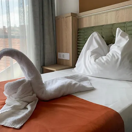 Hotell Varfal Wellness Panzio Pécs