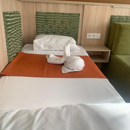호텔 Varfal Wellness Panzio