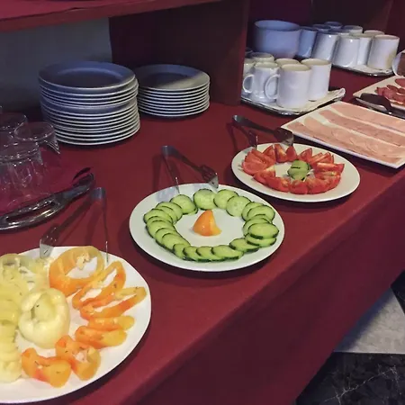 Ξενοδοχείο Varfal Wellness Panzio 3*