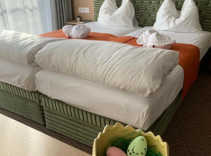 Varfal Wellness Panzio Hotel 3*